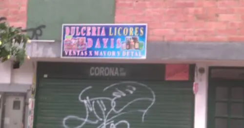 DULCERIA Y LICORES DAYIS DULCERIA Y LICORES DAYIS